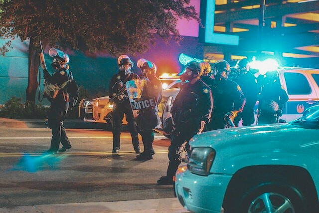 onfident definicja - kto to i co to znaczy być konfidentem?